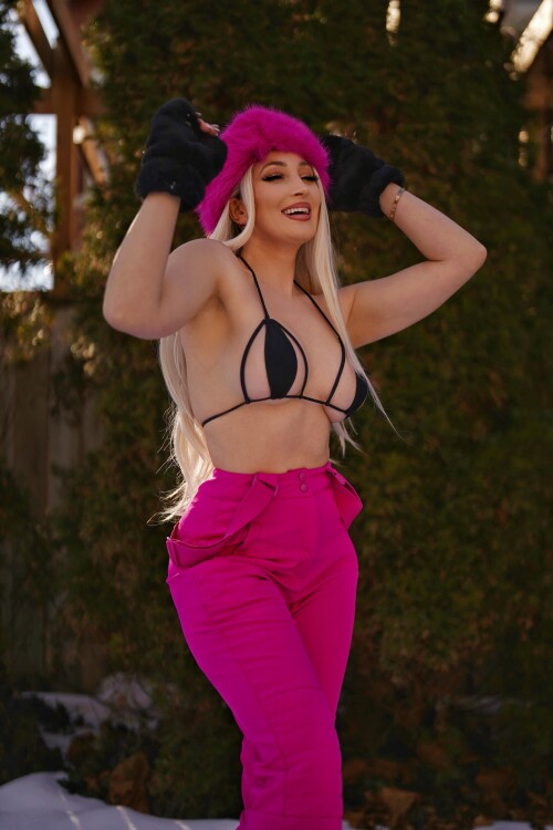 Holly Wolf Nude Leaked Onlyfans Photo Holly Wolf Nude Leaked Onlyfans Photo