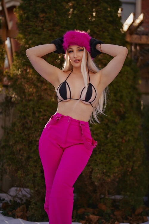 Holly Wolf Nude Leaked Onlyfans Photo Holly Wolf Nude Leaked Onlyfans Photo