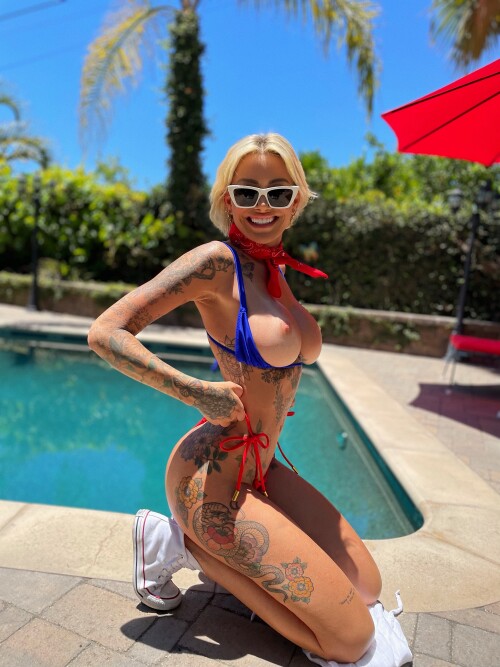 Tina Louise Nude Leaked Onlyfans Photo Tina Louise Nude Leaked Onlyfans Photo