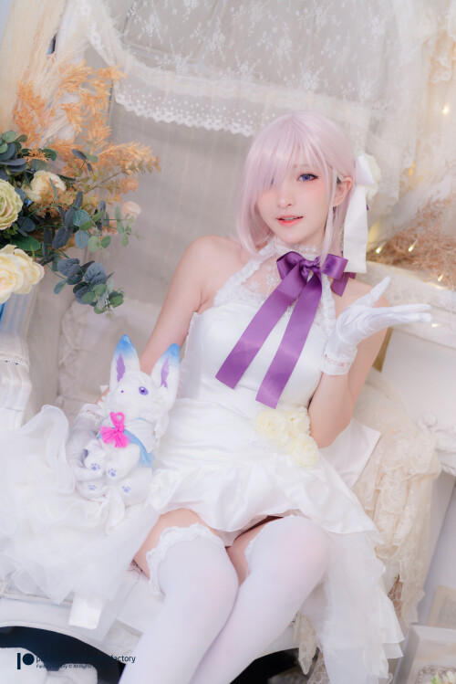 Fantasy-Factory-Xiao-Ding-Cosplay-Mashu-Kyrielight-FateGrand-Order--1e4773176df9cdf74.jpg