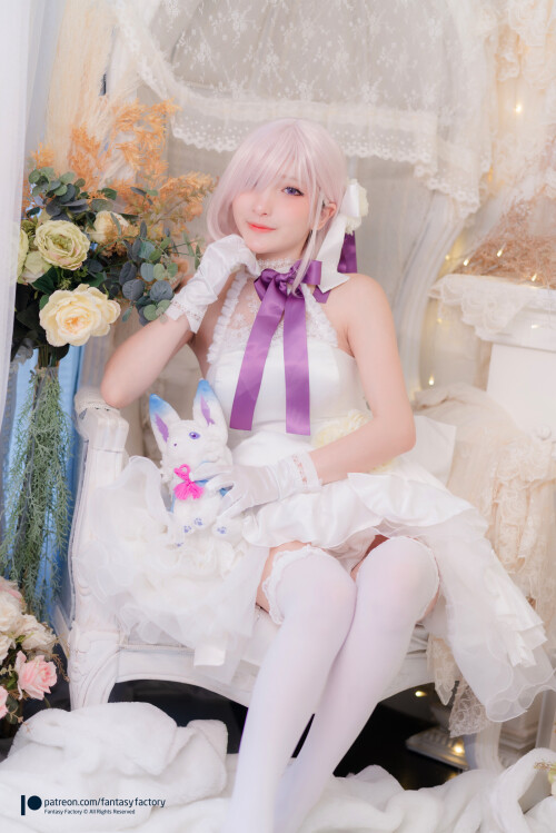 Fantasy-Factory-Xiao-Ding-Cosplay-Mashu-Kyrielight-FateGrand-Order--224db8c4e4377a288.jpg