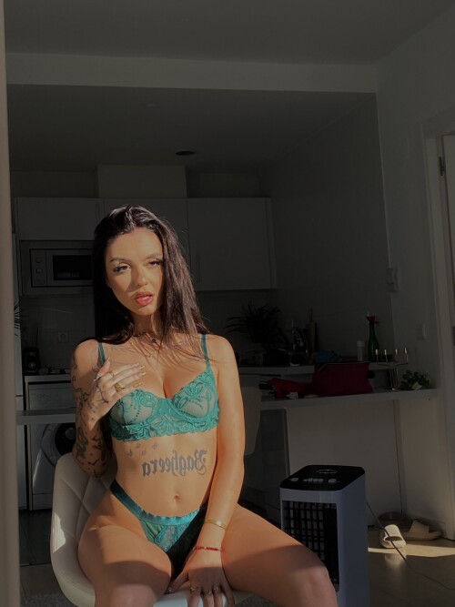 alohaa_dianaa - diana aloha Nude Leaked Onlyfans Photo alohaa_dianaa - diana aloha Nude Leaked Onlyfans Photo