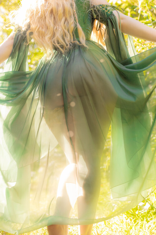 Forest_Elf_2131a461cadcb498c3.jpg