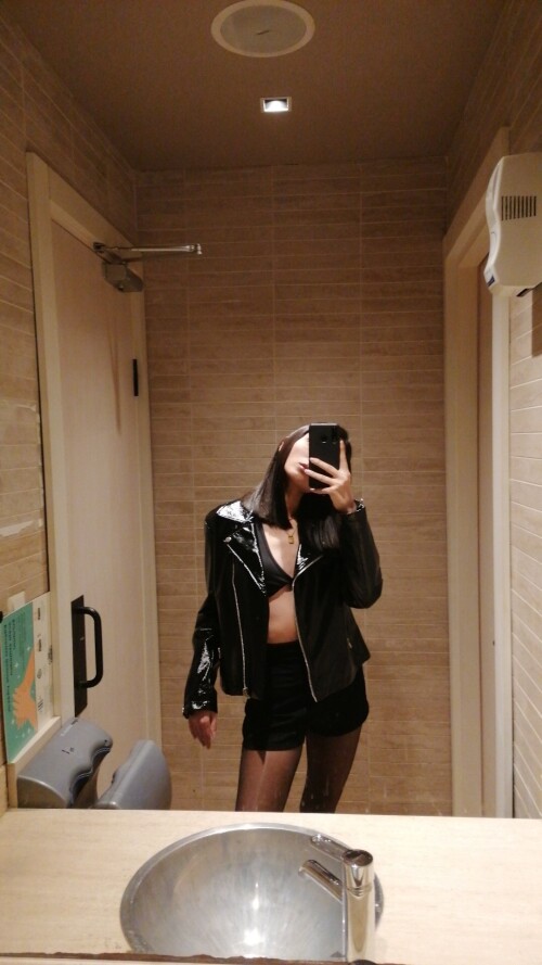 Fsk0C27XwAAtFPz71dde729a8f0ffcf.jpg