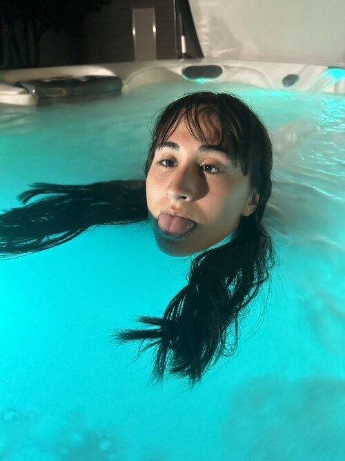 FuXoM-2X0AAfO7_377ba9ced45f691e.jpg