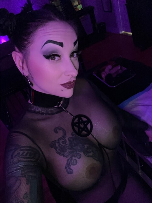 Lady VI - SATANATRIX Nude Leaked Onlyfans Photo
