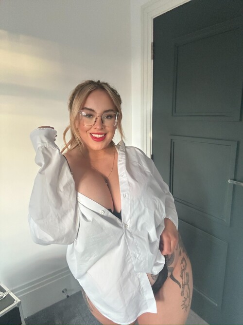 Smoph Nude Leaked Onlyfans Photo Smoph Nude Leaked Onlyfans Photo