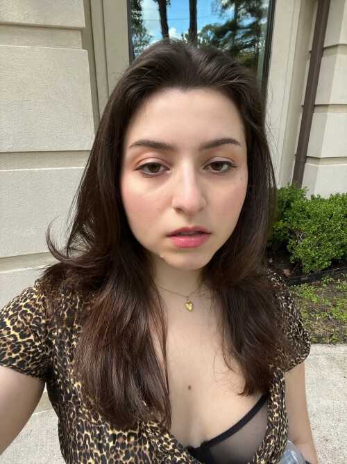 GJTLGNbWIAAgglD0283d582d85df6fb.md.jpg