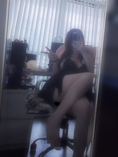 GK2dDfUWkAEP0Mg0e58afee2d320d57.jpg