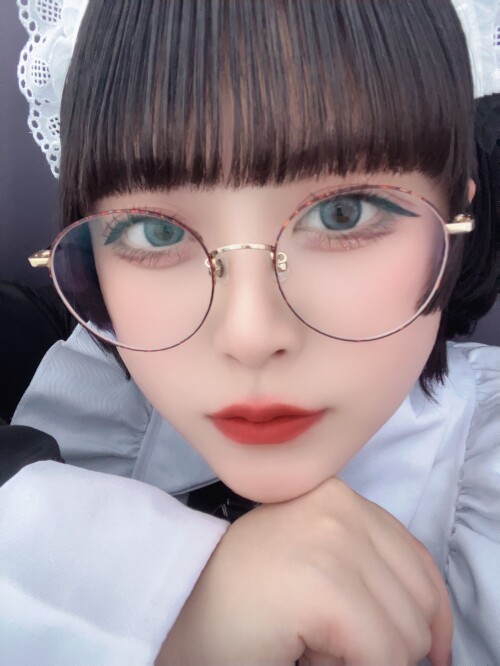 GM_Cz4fbsAAmF_wb53f3e034509a72a.md.jpg