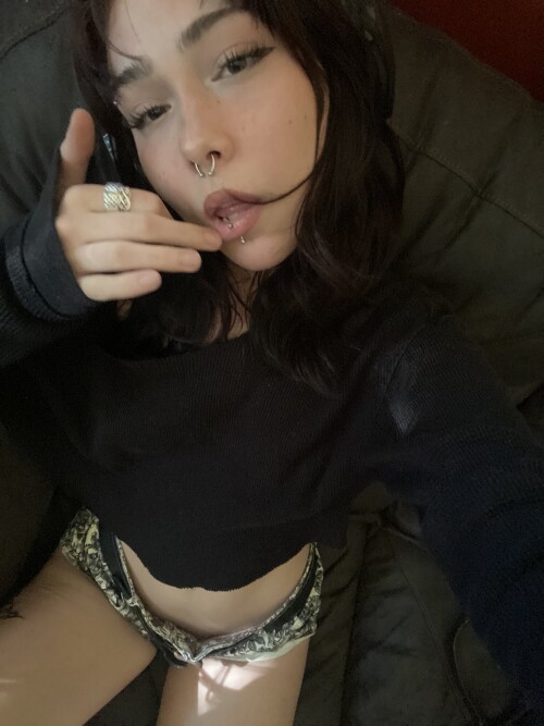 GR52lAuaMAAoQdjcd3df339fa452345.jpg