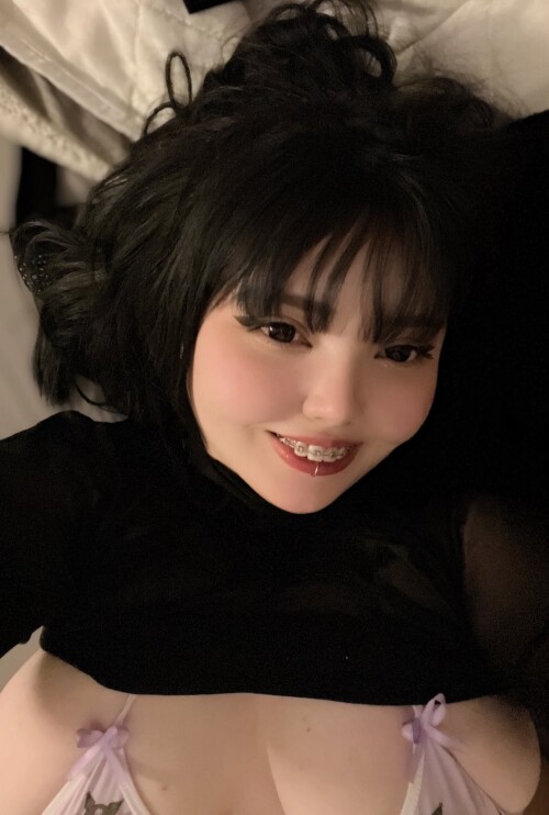 GS-gmLSW8AAkJ7B0bc9a31ddcc2f951.jpg