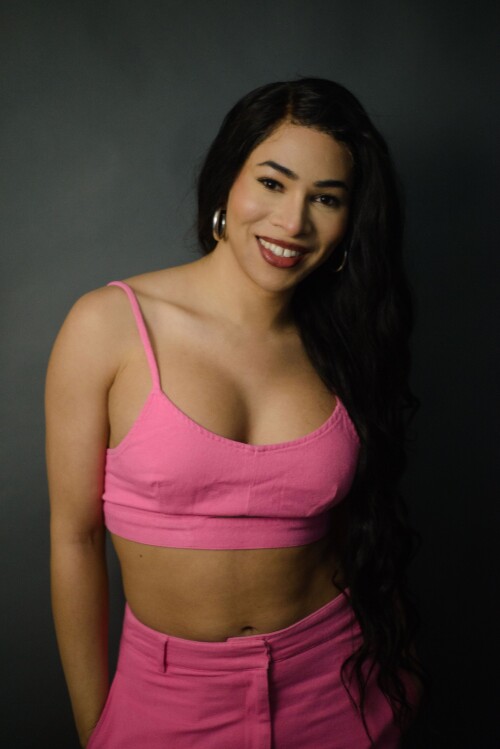 GU4lFl2b0AARasG70b72a1e39d4b116.jpg