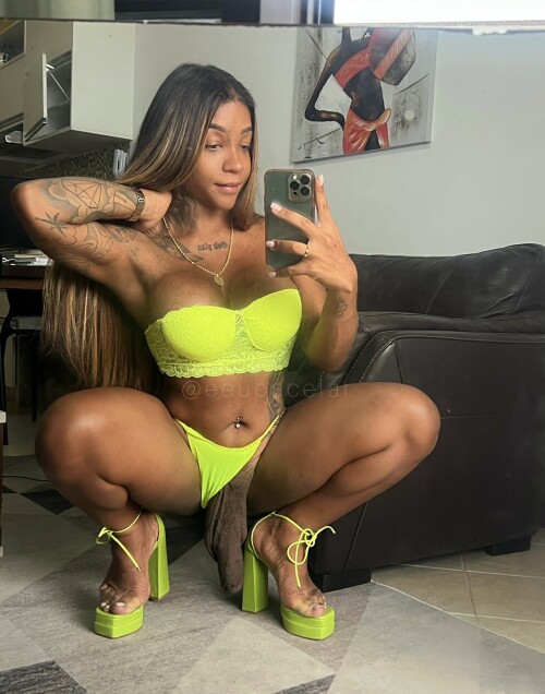 GXs_Ja8WEAAG2hn3408b12b5cb8af1b.jpg