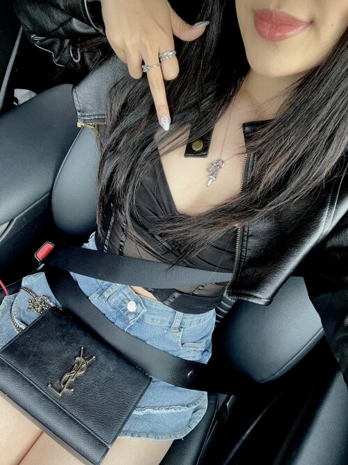 GYHoz5mboAA4u2T7fea815d898d1b42.md.jpg