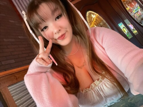 GaQy9d-W0AAKt9Ia1f4cdbbdcd32d21.md.jpg
