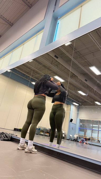 3three3 aka iiix3 Nude Leaked Onlyfans Photo 3three3 aka iiix3 Nude Leaked Onlyfans Photo