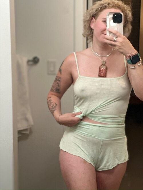 Lauren, Hairy Daydream Redhead Nude Leaked Onlyfans Photo Lauren, Hairy Daydream Redhead Nude Leaked Onlyfans Photo