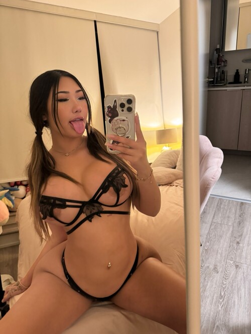 Emma Lvxx | bunni.emmie | emma.lvxx Nude Leaked Onlyfans Photo