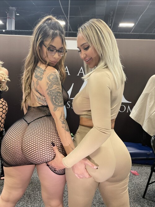 Gigi Torres | Blahgigi Nude Leaked Onlyfans Photo Gigi Torres | Blahgigi Nude Leaked Onlyfans Photo