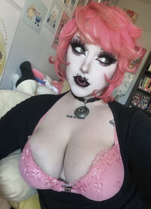 GmlRTWDWMAE9kd5aec5fade97d30dd9.jpg