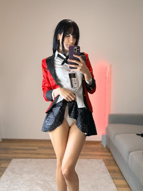 Gq7sZbqXMAAgNuw4a2b553125200018f59f0628599add6d.jpg