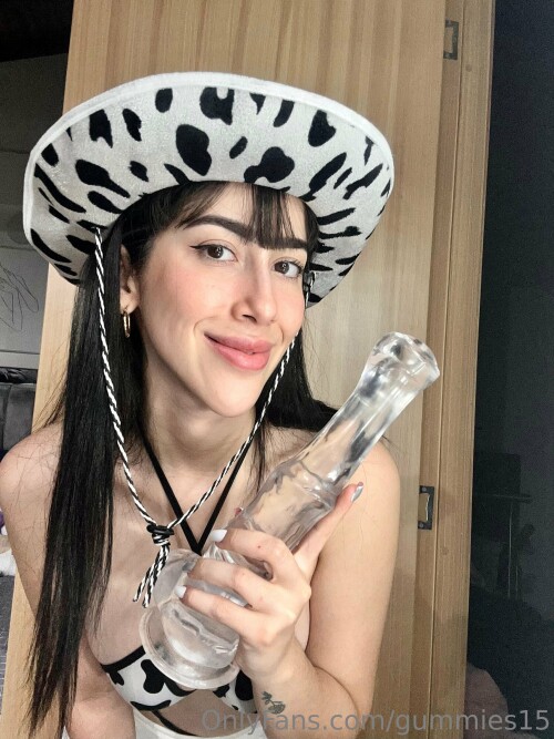 Saralia aka Gummies15 Nude Leaked Onlyfans Photo Saralia aka Gummies15 Nude Leaked Onlyfans Photo