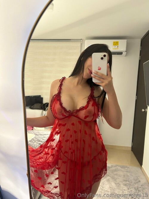 Saralia aka Gummies15 Nude Leaked Onlyfans Photo Saralia aka Gummies15 Nude Leaked Onlyfans Photo