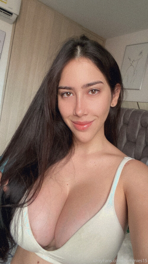 Saralia aka Gummies15 Nude Leaked Onlyfans Photo Saralia aka Gummies15 Nude Leaked Onlyfans Photo
