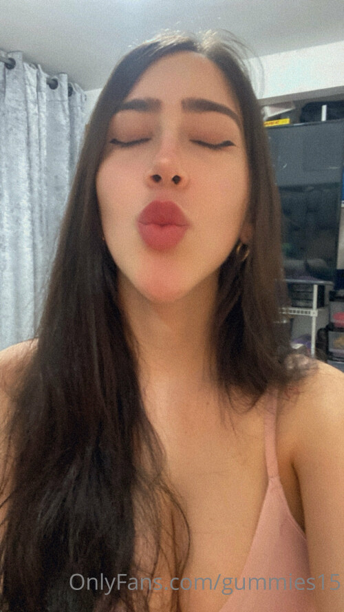 Saralia aka Gummies15 Nude Leaked Onlyfans Photo Saralia aka Gummies15 Nude Leaked Onlyfans Photo