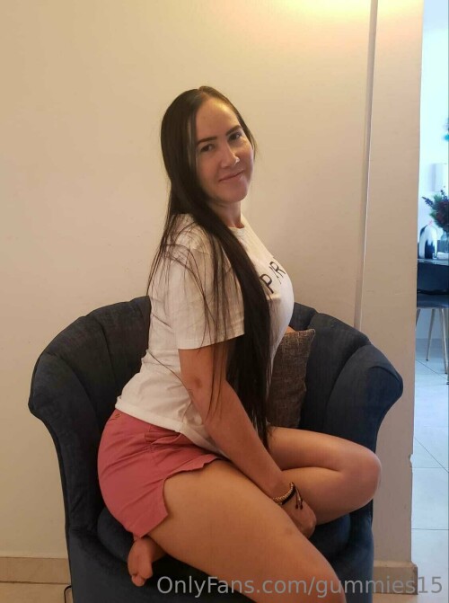 Saralia aka Gummies15 Nude Leaked Onlyfans Photo Saralia aka Gummies15 Nude Leaked Onlyfans Photo