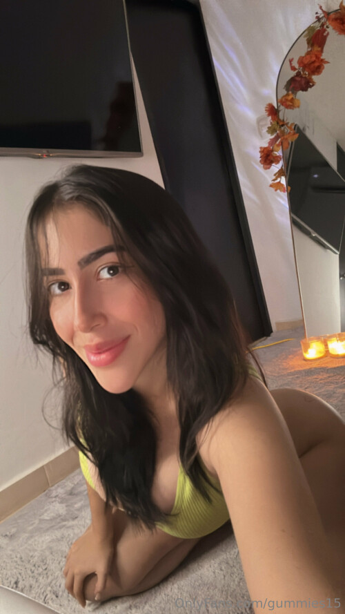 Saralia aka Gummies15 Nude Leaked Onlyfans Photo Saralia aka Gummies15 Nude Leaked Onlyfans Photo