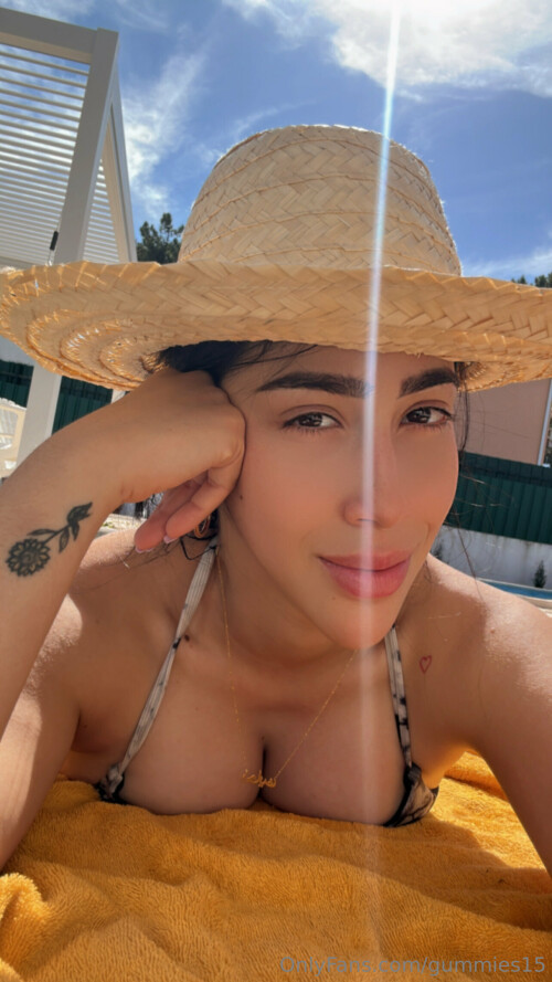 Saralia aka Gummies15 Nude Leaked Onlyfans Photo Saralia aka Gummies15 Nude Leaked Onlyfans Photo