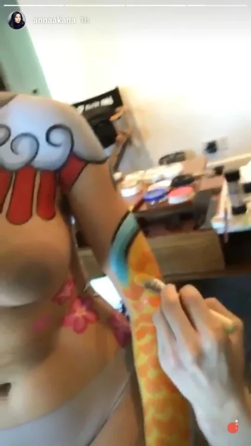 Hot-Anna-Akana-Tits-Ass-Body-Paint-Photos-celebmasta-11432da2a4419c3626.webp