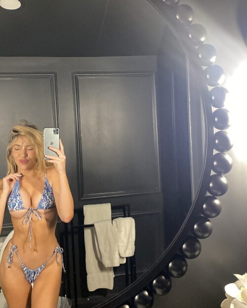 Emmy Corinne | Emmy Elliott | emmycorinne Nude Leaked Onlyfans Photo Emmy Corinne | Emmy Elliott | emmycorinne Nude Leaked Onlyfans Photo