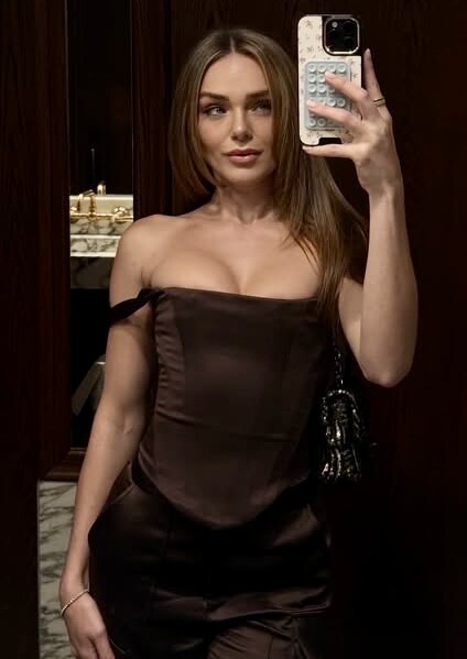 Oana Gregory Nude Leaked Onlyfans Photo Oana Gregory Nude Leaked Onlyfans Photo