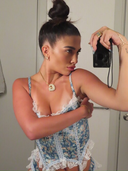 Gigi Papasavvas Nude Leaked Onlyfans Photo Gigi Papasavvas Nude Leaked Onlyfans Photo