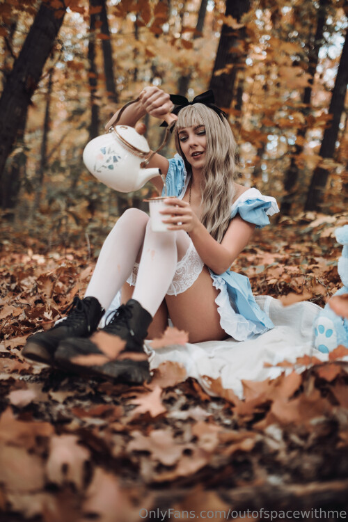 Vikioutofspace Nude Leaked Onlyfans Photo Vikioutofspace Nude Leaked Onlyfans Photo