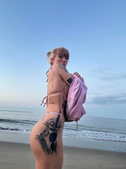 Sedona Sky / Sedonaskyxoxo Nude Leaked Onlyfans Photo