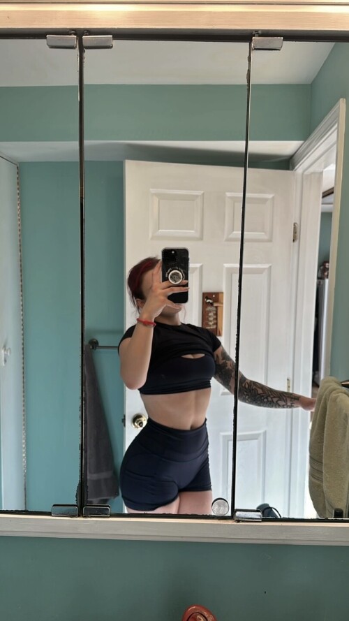 Kat / BabyPeachHead Nude Leaked Onlyfans Photo Kat / BabyPeachHead Nude Leaked Onlyfans Photo