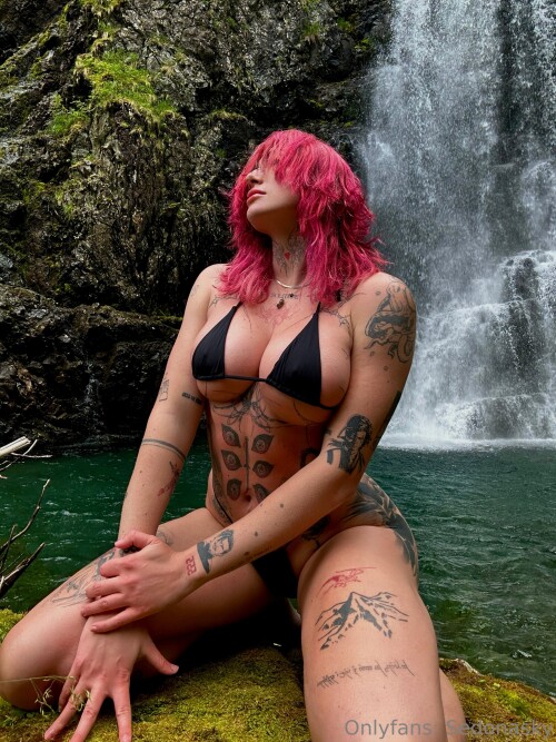Sedona Sky / Sedonaskyxoxo Nude Leaked Onlyfans Photo