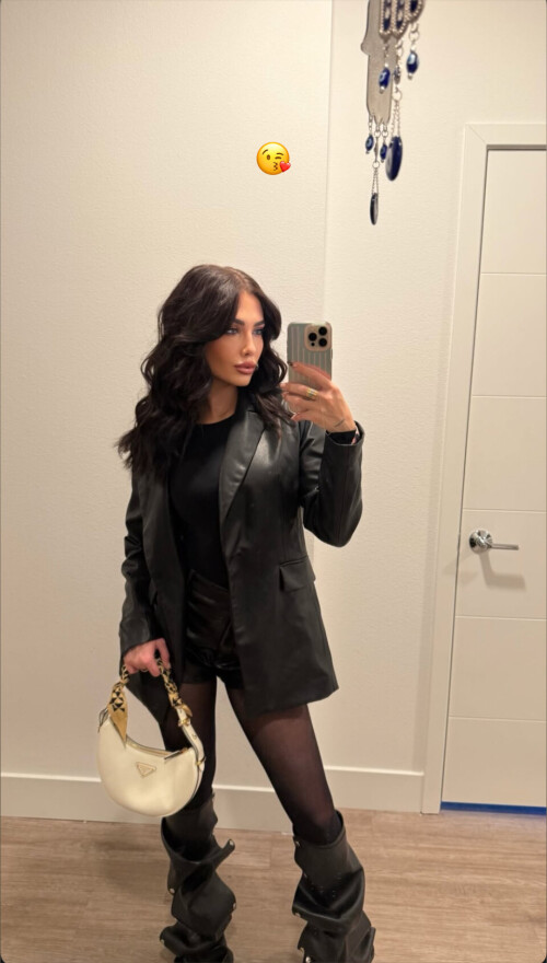 Gigi Papasavvas Nude Leaked Onlyfans Photo Gigi Papasavvas Nude Leaked Onlyfans Photo