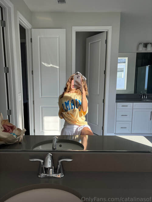 Catalinasof Janicee.janicee Nude Leaked Onlyfans Photo Catalinasof Janicee.janicee Nude Leaked Onlyfans Photo