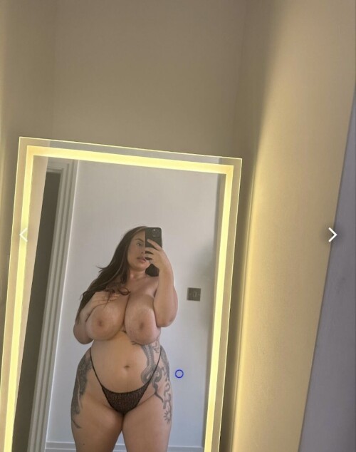 Smoph Nude Leaked Onlyfans Photo Smoph Nude Leaked Onlyfans Photo