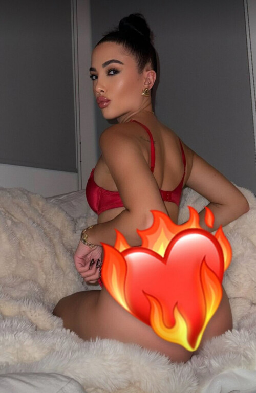 Gigi Papasavvas Nude Leaked Onlyfans Photo Gigi Papasavvas Nude Leaked Onlyfans Photo