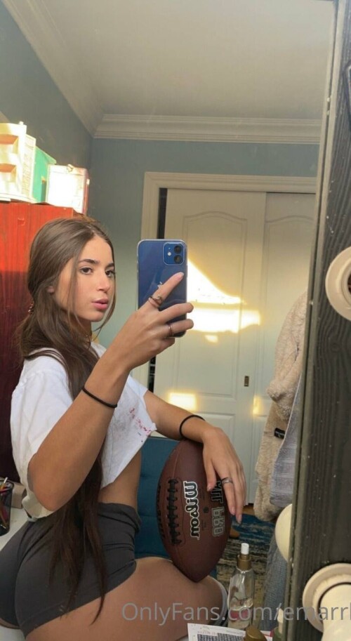 Emarr B | emarrb Nude Leaked Onlyfans Photo Emarr B | emarrb Nude Leaked Onlyfans Photo