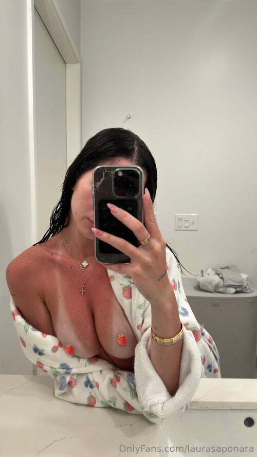 Laura Saponara Nude Leaked Onlyfans Photo Laura Saponara Nude Leaked Onlyfans Photo