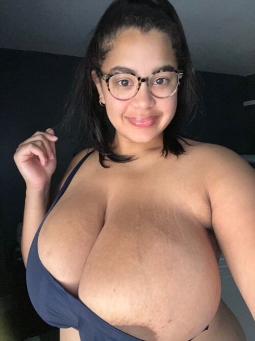 yomyjuggs / milky titties / yomyareolas / yomywrist Nude Leaked Onlyfans Photo yomyjuggs / milky titties / yomyareolas / yomywrist Nude Leaked Onlyfans Photo