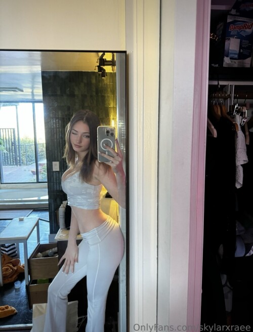 Lacy Lotus - Skylarxrae Nude Leaked Onlyfans Photo Lacy Lotus - Skylarxrae Nude Leaked Onlyfans Photo