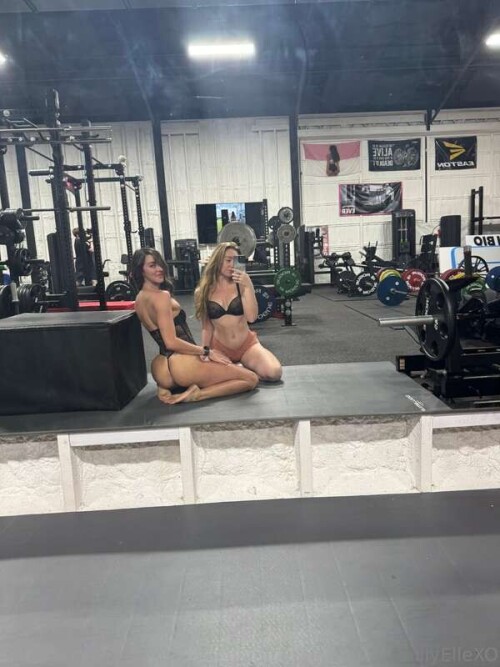 brycesgfelle / lillyellexo Nude Leaked Onlyfans Photo